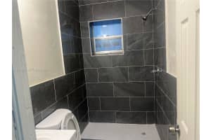 395 Ne 112th St Miami, FL 33161 - MLS#A11940026