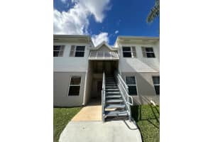 17500 Nw 67th Pl H-4 Hialeah, FL 33015 - MLS#A11940036
