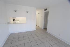 4550 NW 9th St #611e, Miami, FL 33126, - MLS#A11940156