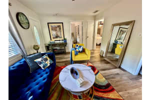 1710 Ne 5th Ct 1712 Fort Lauderdale, FL 33301 - MLS#A11940161