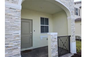 2530 Se 29th St . Homestead, FL 33035 - MLS#A11940167