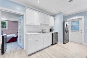 660 Ne 59th Ct Oakland Park, FL 33334 - MLS#A11940221