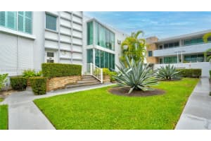 10178 Collins Ave 107 Bal Harbour, FL 33154 - MLS#A11940238