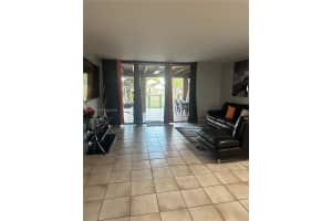 2121 Sw 122nd Ct Miami, FL 33175 - MLS#A11940243