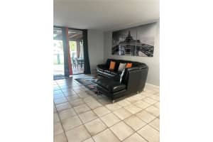 2121 Sw 122nd Ct Miami, FL 33175 - MLS#A11940243