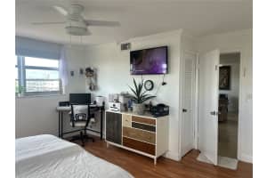 1811 Jefferson St 603, Hollywood