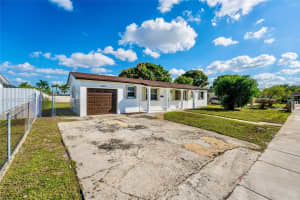 20901 Nw 27th Ct Miami Gardens, FL 33056 - MLS#A11940325