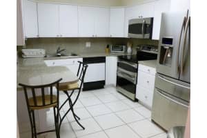 16300 Golf Club Rd 203 Weston, FL 33326 - MLS#A11940331