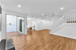 1450 Weeping Willow Way Hollywood, FL 33019 - MLS#A11940337