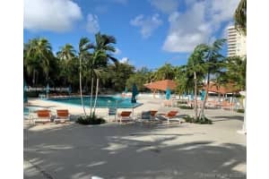 100 Bayview Dr 1012 Sunny Isles Beach, FL 33160 - MLS#A11940382