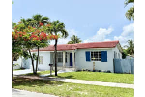 2145 Sw 26th St, Miami