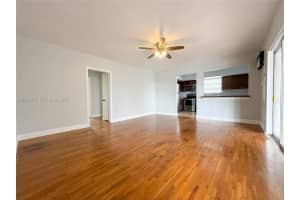 1316 Ne 105th St 202 Miami Shores, FL 33138 - MLS#A11940417