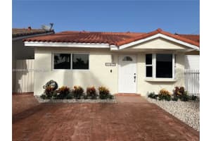 11417 Nw 87th Pl Hialeah Gardens, FL 33018 - MLS#A11940426