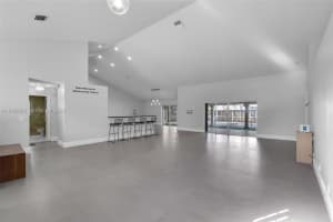 1092 Nw 162nd Ave Pembroke Pines, FL 33028 - MLS#A11940439