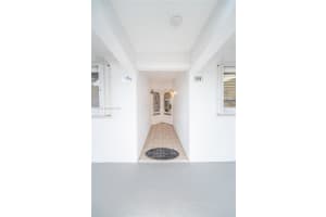 3 Westwood Ave 101e Tequesta, FL 33469 - MLS#A11940461