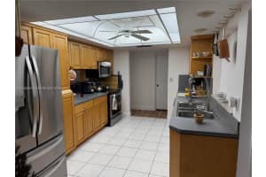 11611 Sw 83rd Ter Miami, FL 33173 - MLS#A11940483