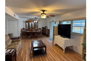 11611 Sw 83rd Ter Miami, FL 33173 - MLS#A11940483