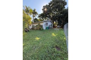 655 Sw 6th Ter Florida City, FL 33034 - MLS#A11940492