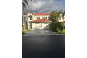 13911 Sw 100th Ln, Miami