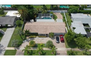 428 N Crescent Dr Hollywood, FL 33021 - MLS#A11940548