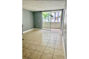 10090 Nw 80th Ct 1237 Hialeah Gardens, FL 33016 - MLS#A11940588