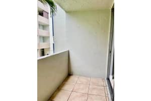 10090 Nw 80th Ct 1237 Hialeah Gardens, FL 33016 - MLS#A11940588