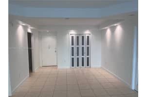 5750 Collins Ave APT 12H, Miami Beach, FL 33140, - MLS#A11940613