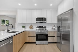 2805 Nw 210th Ter Miami Gardens, FL 33056 - MLS#A11940636