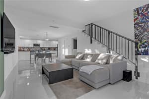 1405 Galiano St 4 Coral Gables, FL 33134 - MLS#A11940655