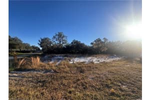 5800 Redwood Ter Sebring, FL 33876 - MLS#A11940693