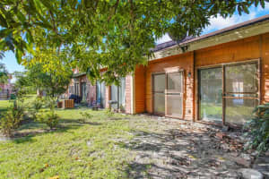 2430 Nw 55th Ter Lauderhill, FL 33313 - MLS#A11940708