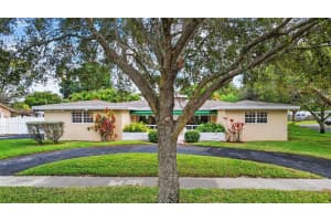 280 Sw 63rd Ave Plantation, FL 33317 - MLS#A11940727