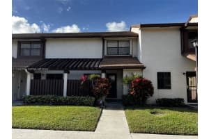 4389 N Carambola Cir N, Coconut Creek