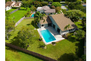 10424 Sw 114th Ct Miami, FL 33176 - MLS#A11940824