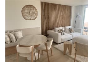 345 Ocean Dr APT 415, Miami Beach, FL 33139, - MLS#A11940854