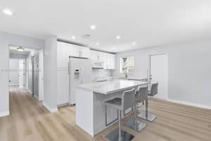 808 Ne 2nd St A Hallandale Beach, FL 33009 - MLS#A11940870