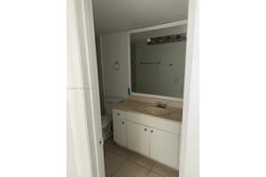 1725 W 60th St F206 Hialeah, FL 33012 - MLS#A11940895