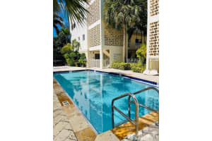 10001 W Bay Harbor Dr 302 Bay Harbor Islands, FL 33154 - MLS#A11940916