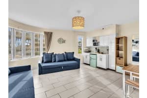 530 Ocean Dr 104a Miami Beach, FL 33139 - MLS#A11940928