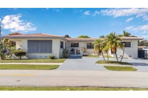 MLS# A11940955, Hallandale Beach, Florida 33009