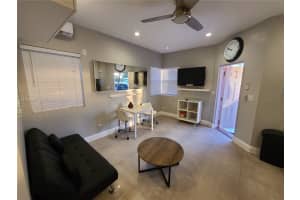 321 Hayes St 1-8 Hollywood, FL 33019 - MLS#A11940957