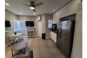 321 Hayes St 1-8 Hollywood, FL 33019 - MLS#A11940957