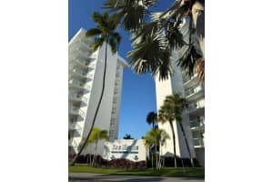 2731 Ne 14th St Cswy 1009 Pompano Beach, FL 33062 - MLS#A11940984