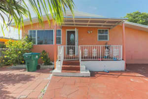 827 Nw 73rd St Miami, FL 33150 - MLS#A11941035