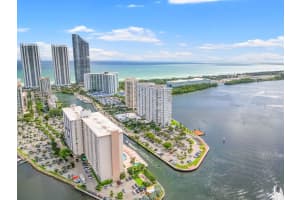 500 Bayview Drive Ph21 Sunny Isles Beach, FL 33160 - MLS#A11941070