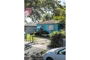 2910 Nw 66th St Miami, FL 33147 - MLS#A11941080