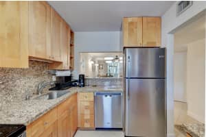 5321 Ne 24th Ter 107a Fort Lauderdale, FL 33308 - MLS#A11941116