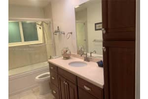 6611 Mckinley St Hollywood, FL 33024 - MLS#A11941154