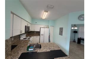 810 NE 212th Terrace APT 2, Miami, FL 33179, - MLS#A11941179