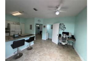 810 NE 212th Terrace APT 2, Miami, FL 33179, - MLS#A11941179